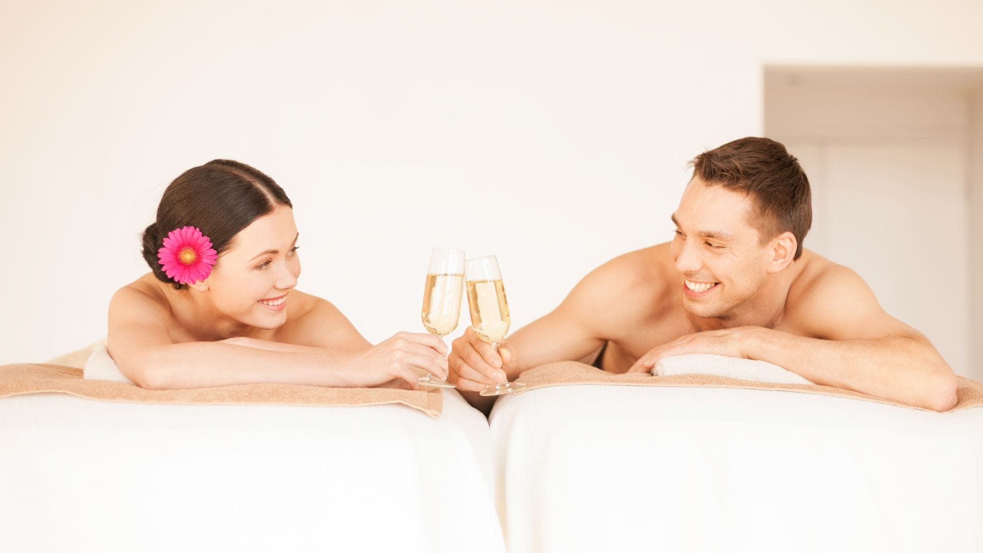 Couples-Massage-in-Oahu