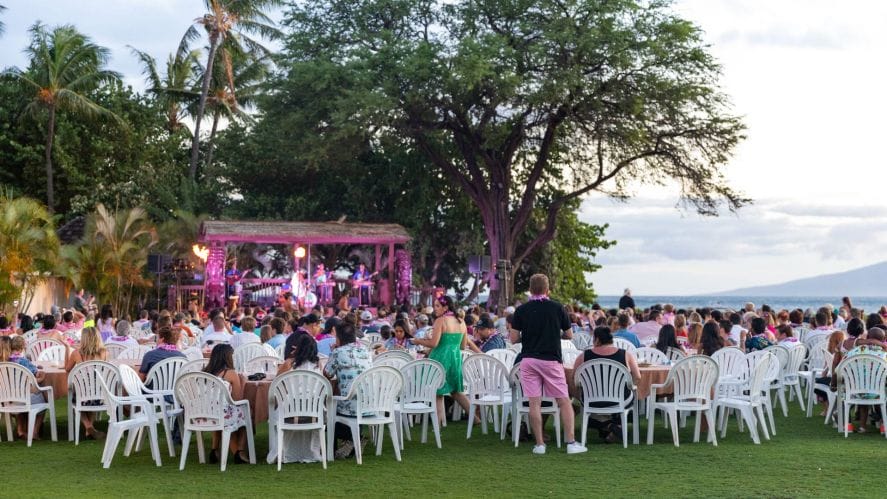 A Premiere-Hawaiian-Showcase-at-Aloha-Festivals