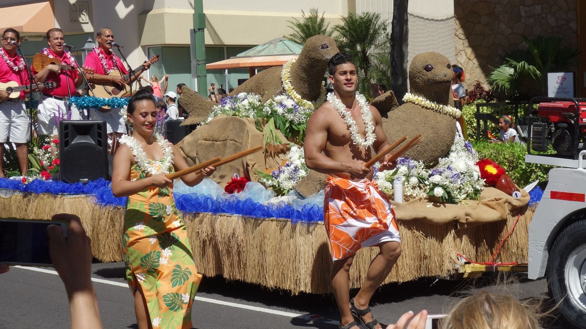 The-Significance-of-the-Royal-Court-in-Aloha-Festivals